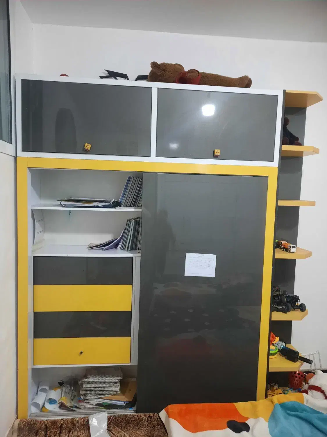 تخت و کمد بچه|تخت و سرویس خواب|شاهینشهر, نسیم ۵|دیوار