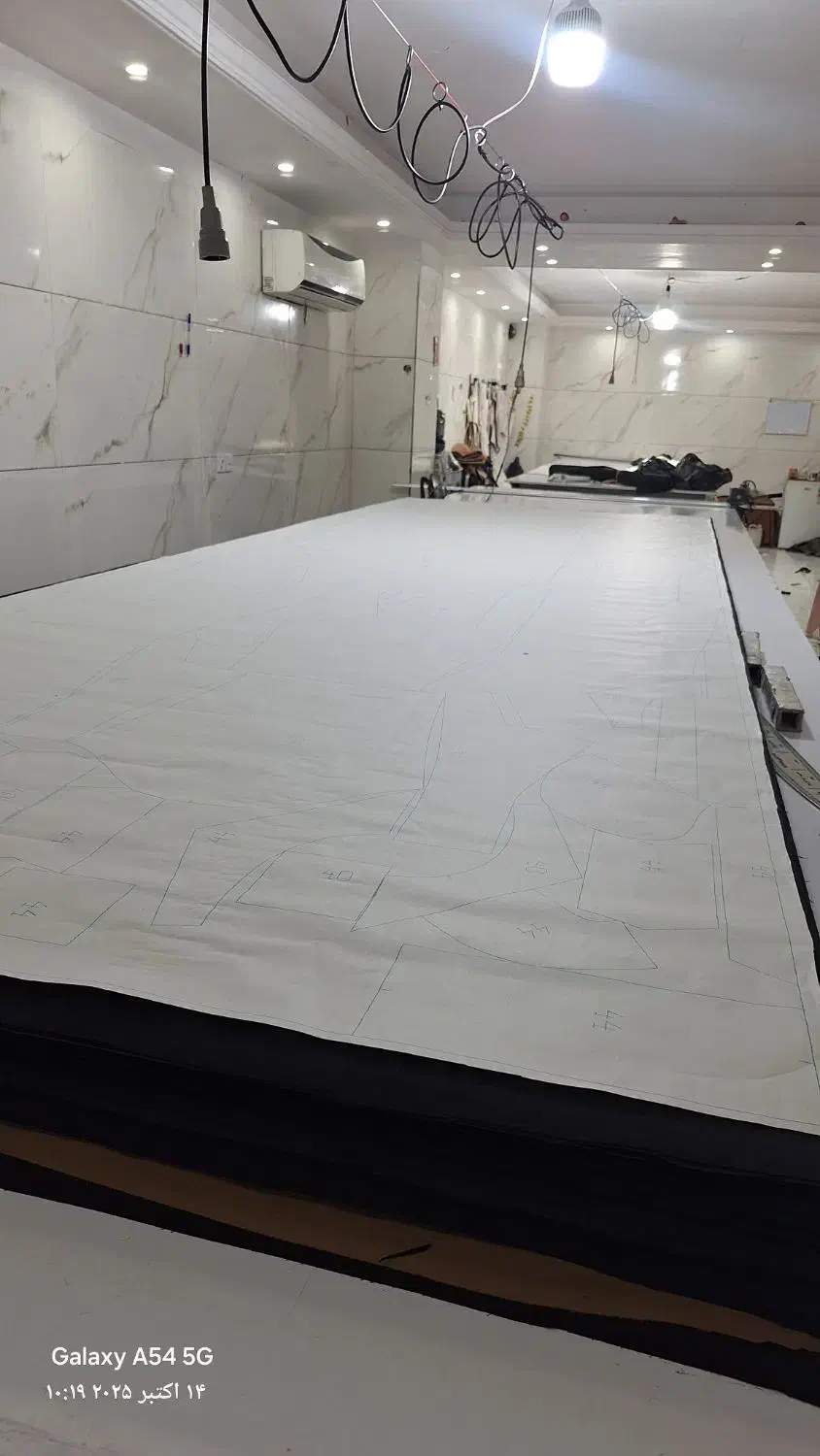 استخدام کمک برشکار وارد یا نیمه وارد مانتو|استخدام صنعتی، فنی، مهندسی|بهارستان, |دیوار