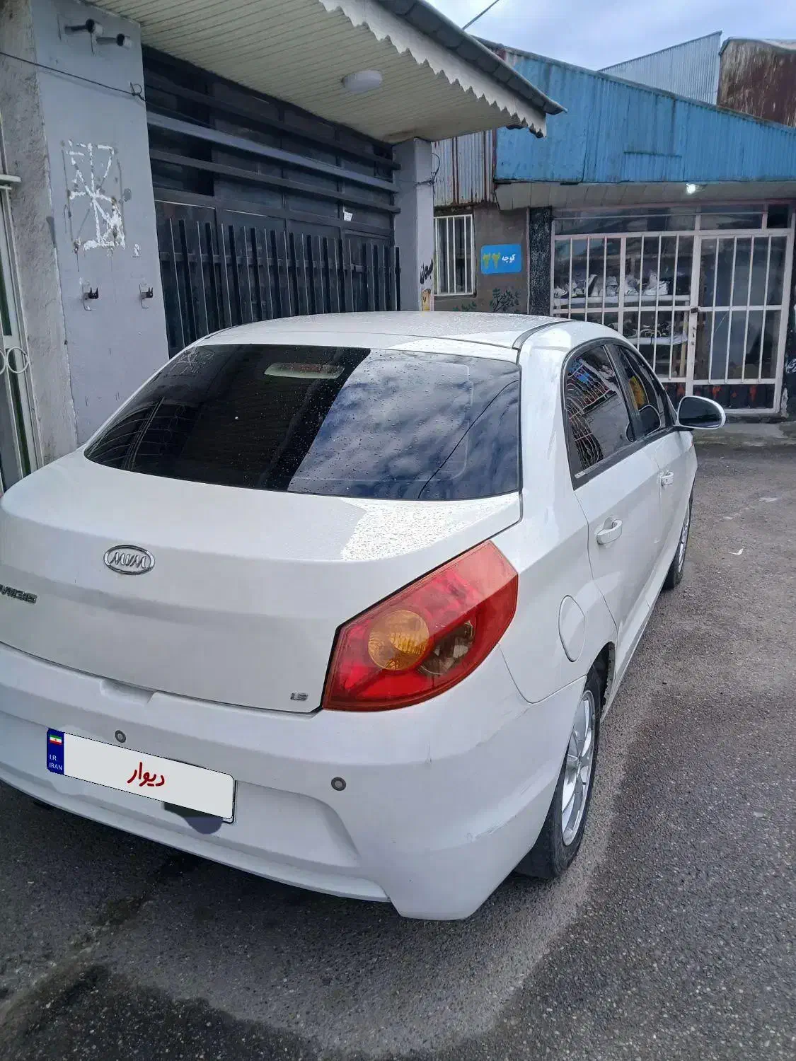 ام وی ام ۳۱۵ صندوقدار مدل ۹۲کم کار|خودرو سواری و وانت|رشت, کوی قدس|دیوار