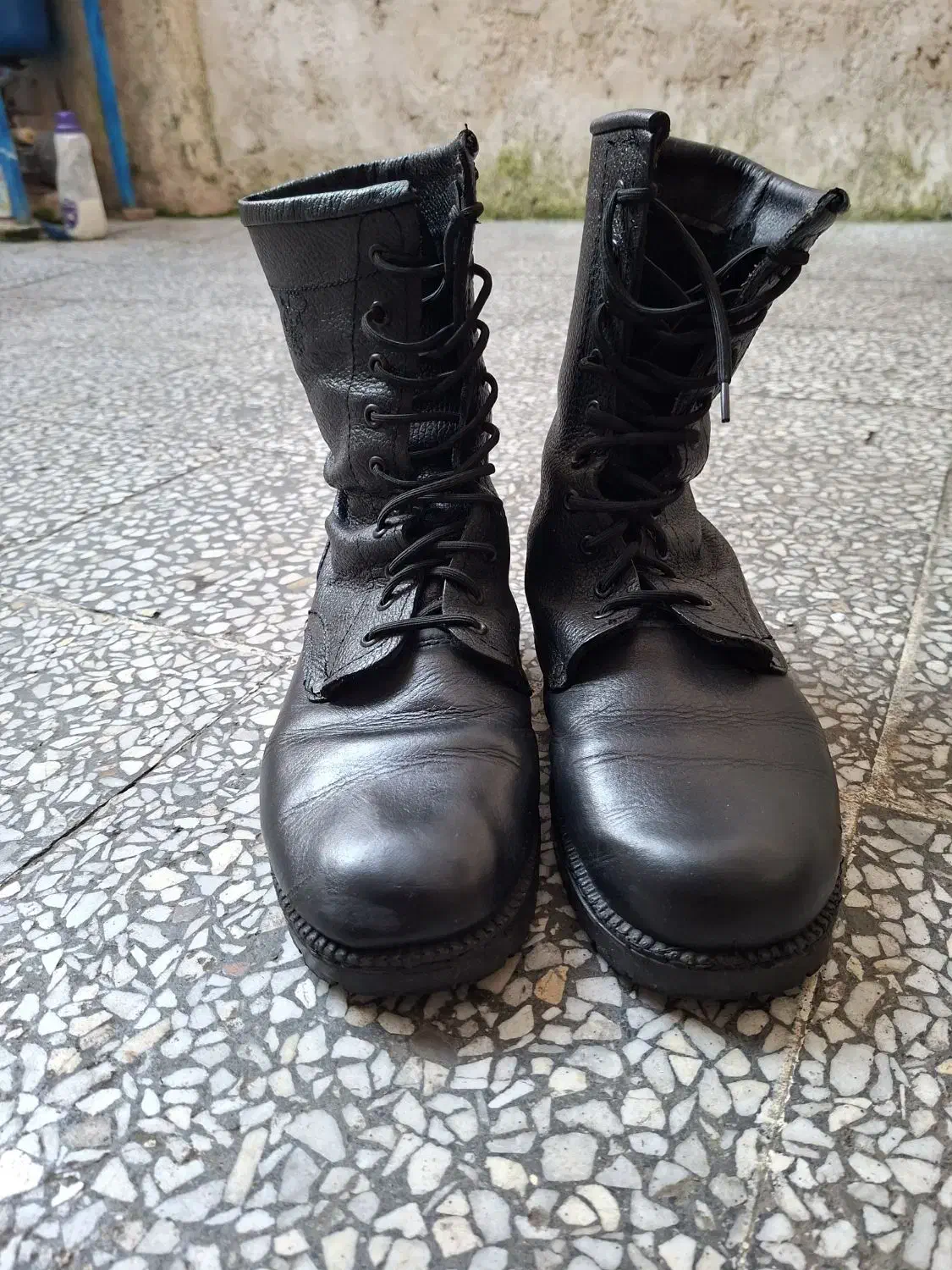 پوتین مشکی|کیف، کفش، کمربند|لاهیجان, طالقانی|دیوار