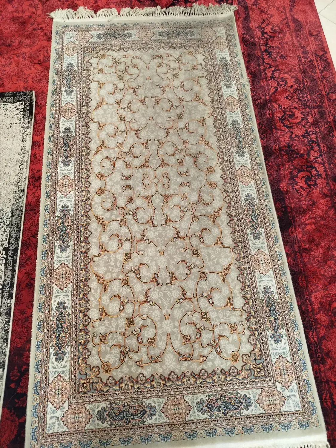 یک عدد کناره فرش یک در دو....یک عدد فانتزی|فرش|ری, فیروزآبادی|دیوار