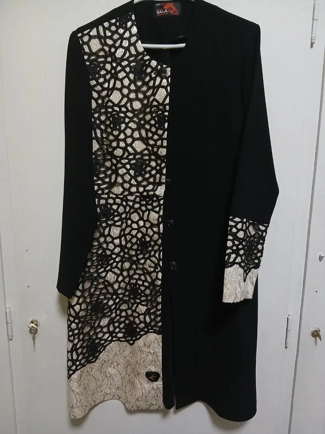 مانتو مجلسی|لباس|قم, سالاریه|دیوار