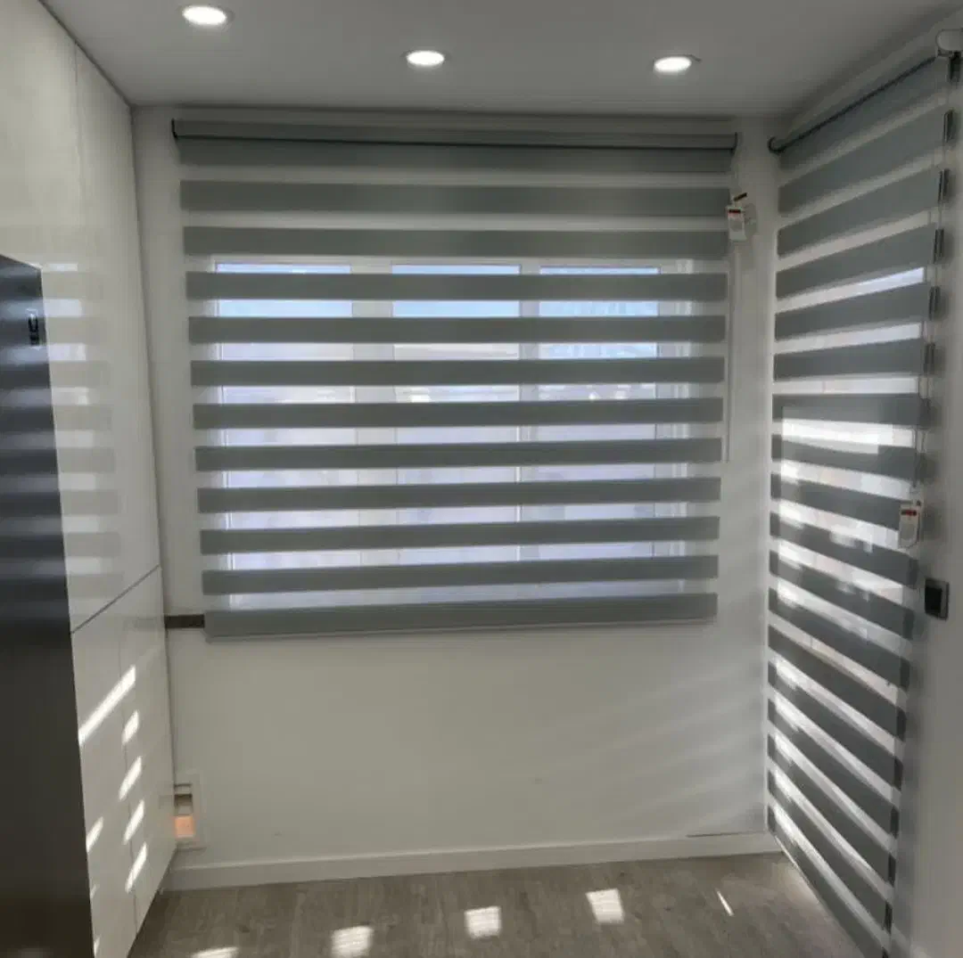 فروش پردهای زبرا از متری مربعی ۹۰۰ هزار تومان|پرده، رانر، رومیزی|ساری, |دیوار