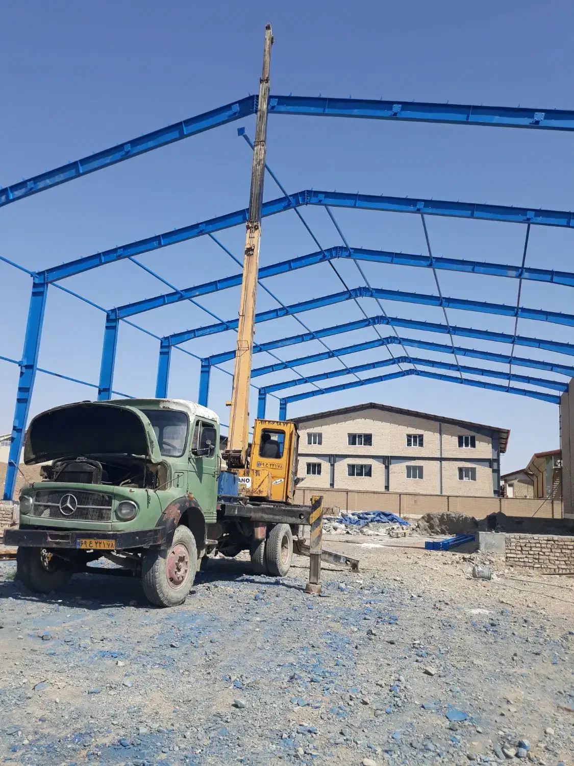 ساخت سوله و اسکلت های فلزی (سوله سازی )|خدمات پیشه و مهارت|تهران, خاوران|دیوار