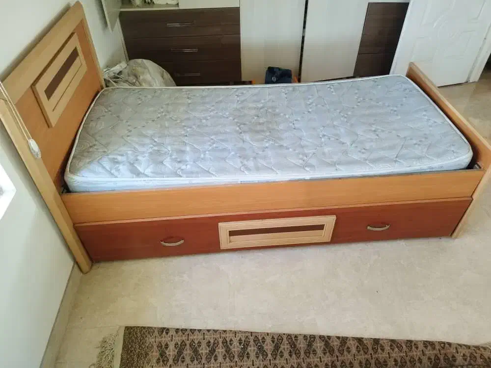 تخت یک نفره (دو نفره کشویی) mdf|تخت و سرویس خواب|نوشهر, |دیوار