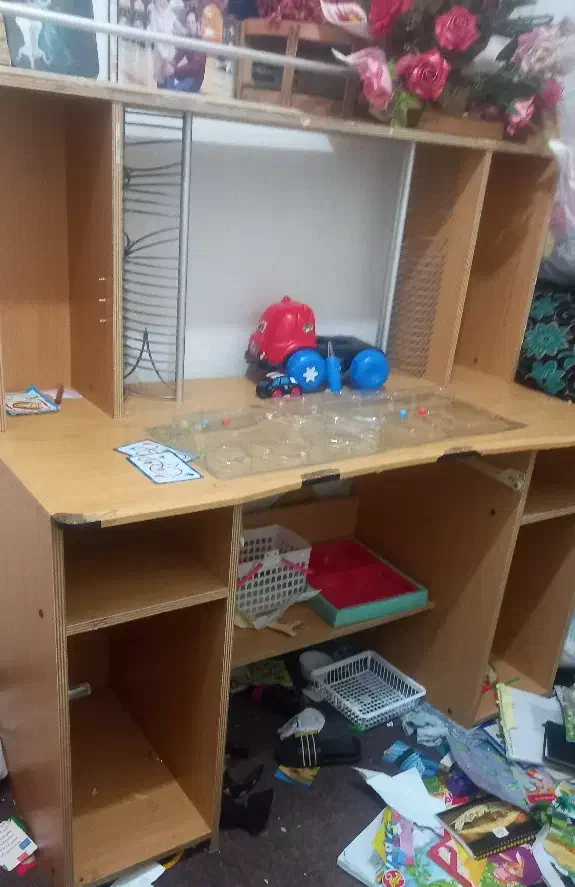 میز کامپیوتر ۴۰۰هزارتومان|میز تحریر و کامپیوتر|شیراز, تندگویان|دیوار