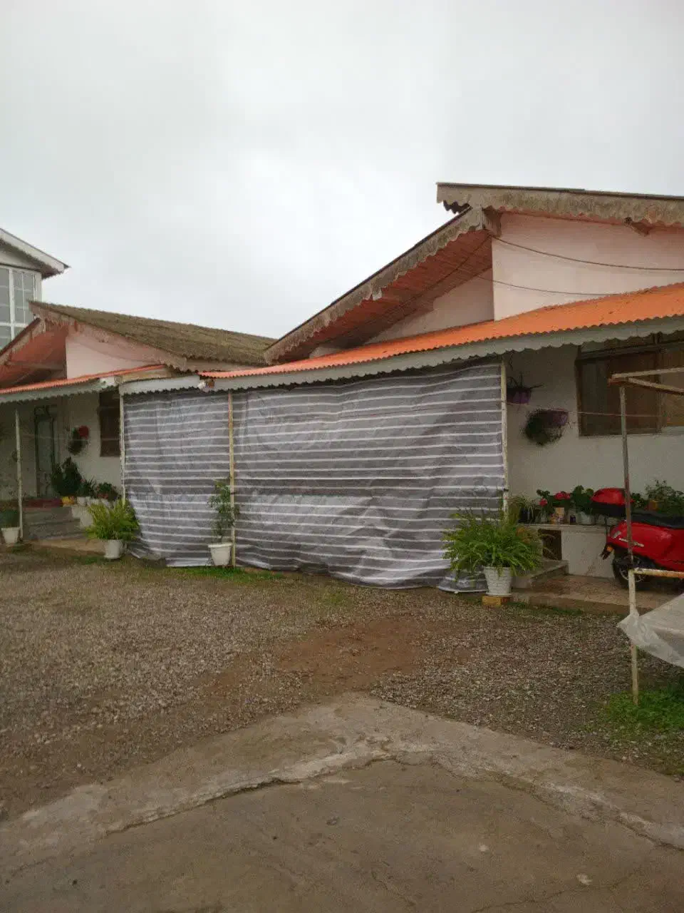 ویلا ۴۰۵متر زمین فروش یا مشارکت ساخت|مشارکت در ساخت املاک|بندر انزلی, جفرود پایین|دیوار