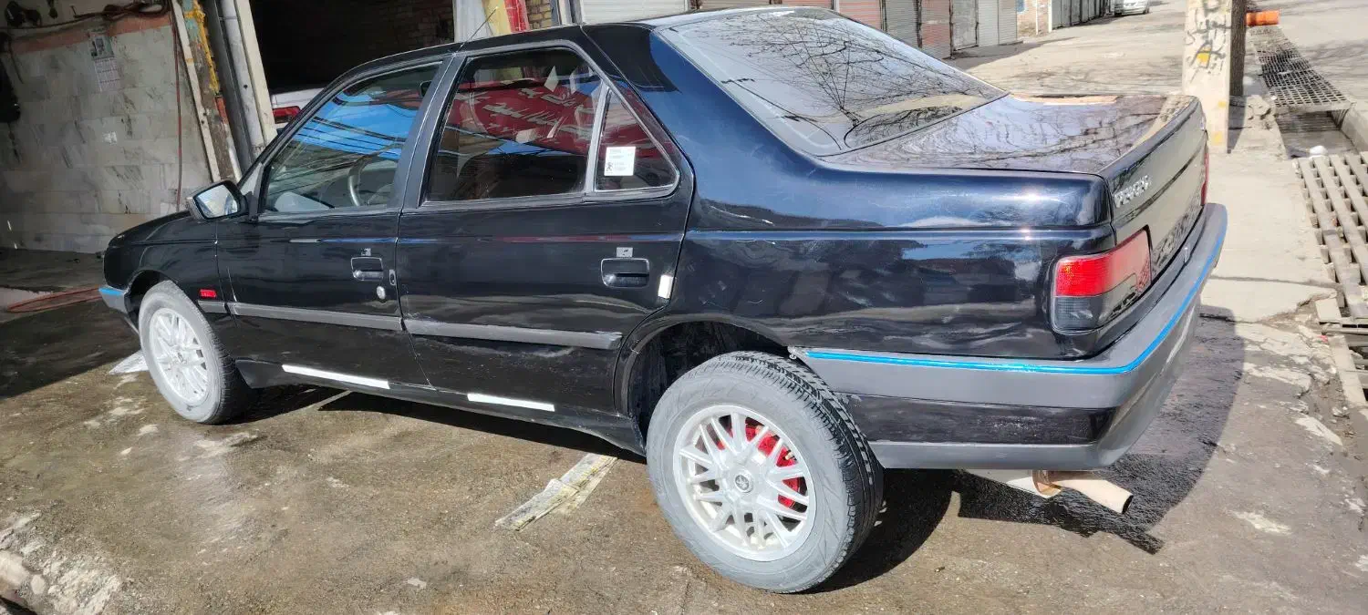 پژو 405 مشکی|خودرو سواری و وانت|اشنویه, |دیوار