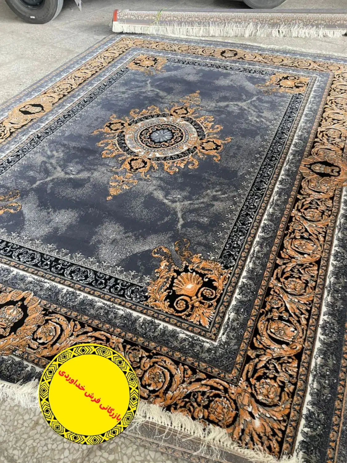 ارزانی را با ما//تجربه کنیدفرش*|فرش|کرمان, |دیوار