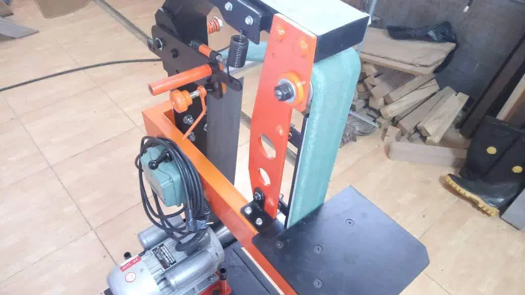 دستگاه سنباده نواری ایستاده|ماشینآلات صنعتی|هشتگرد, شهرک اداری|دیوار