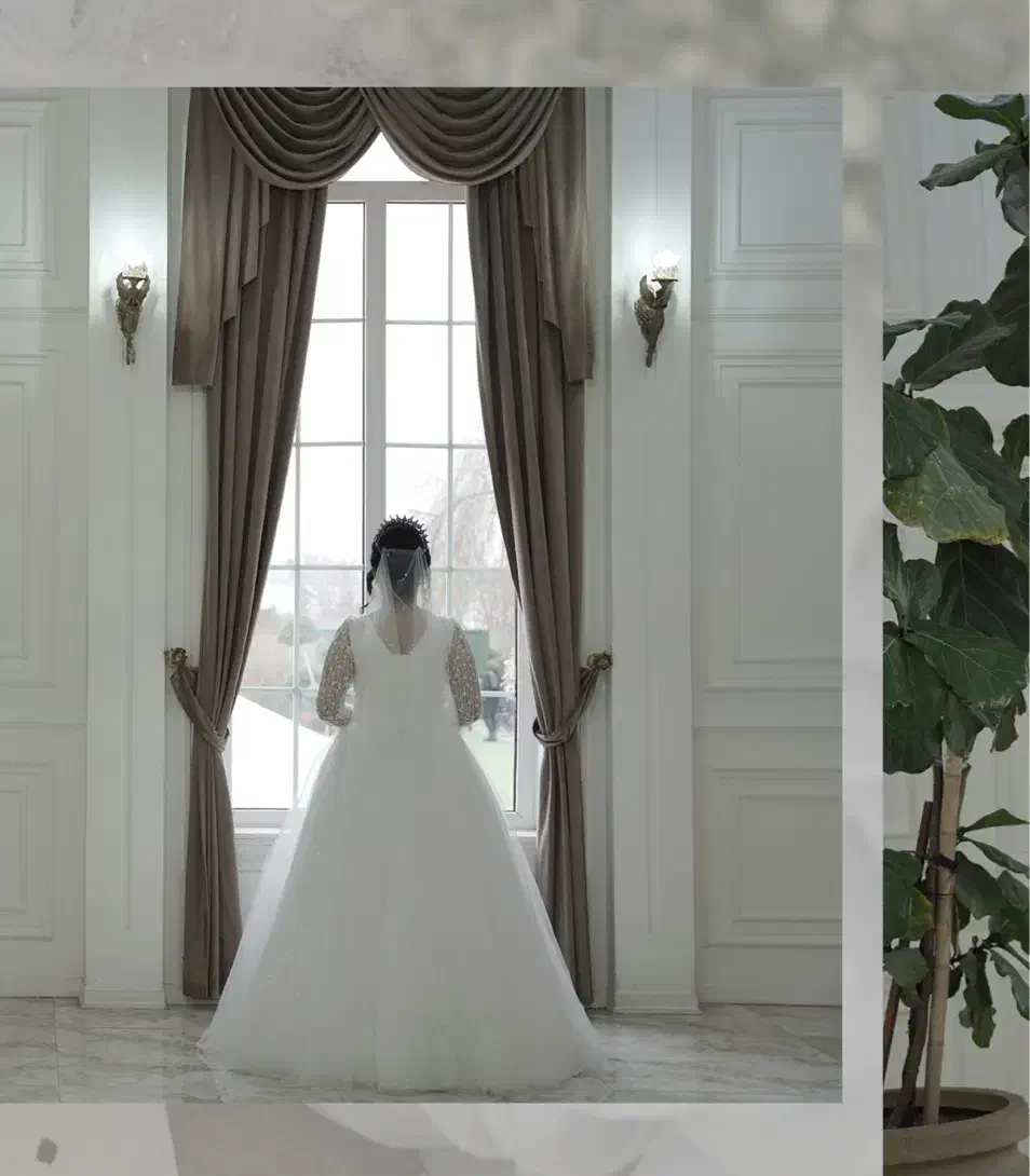 لباس عروس|لباس|مشکین‌دشت, |دیوار