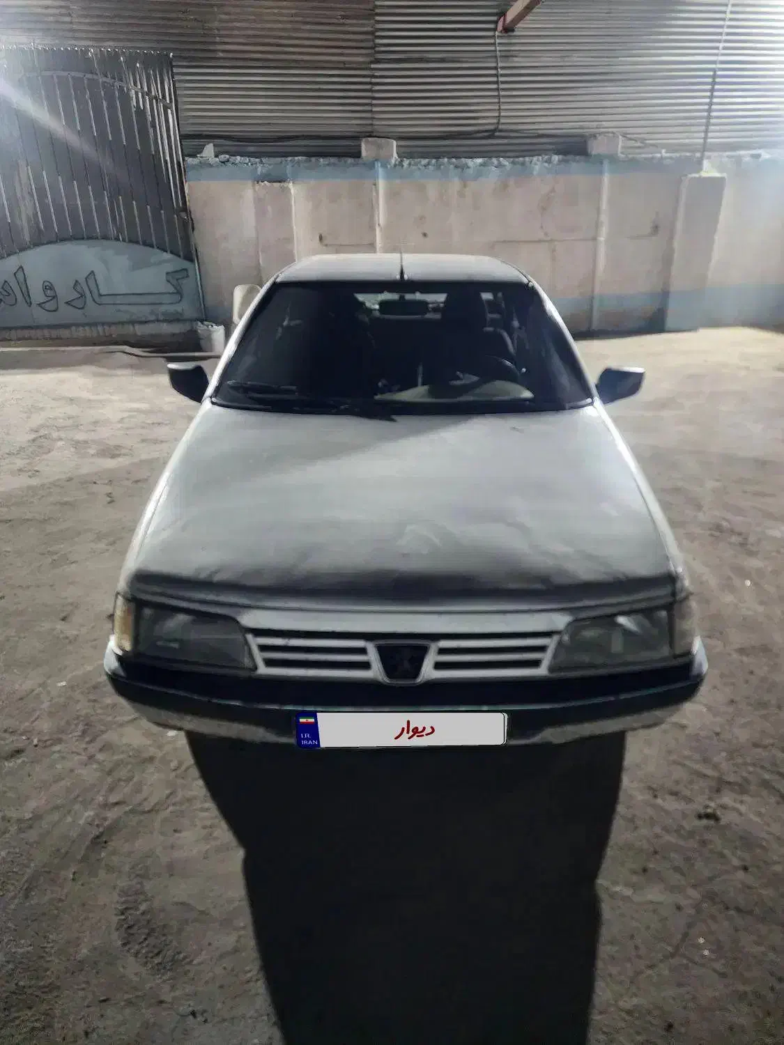 پژو۴۰۵نقره ای|خودرو سواری و وانت|یزد, |دیوار