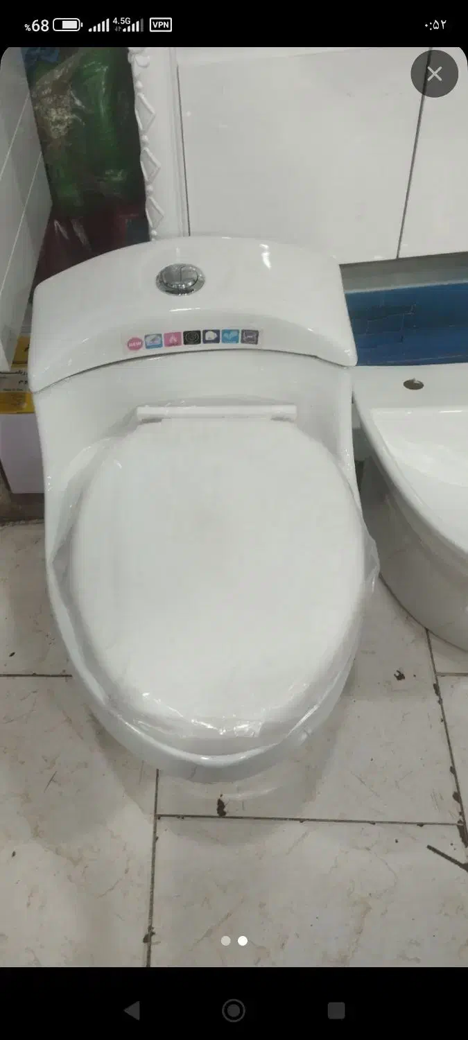 توالت فرنگی سایز 60تا 70موجود برنداونیکس ایساتیس|لوازم سرویس بهداشتی|گنبد کاووس, |دیوار