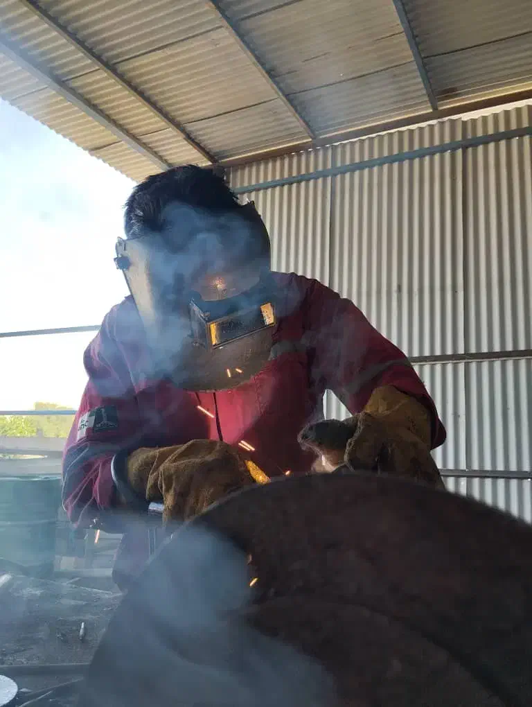 خدمات  لوله کشی گاز و اب و کلیه کارهای جوشکاری|خدمات پیشه و مهارت|مسجد سلیمان, |دیوار