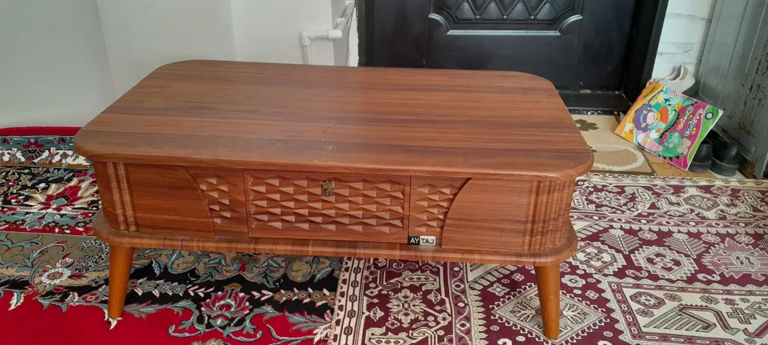 جلو مبلی|مبلمان خانگی و میز عسلی|ماکو, |دیوار