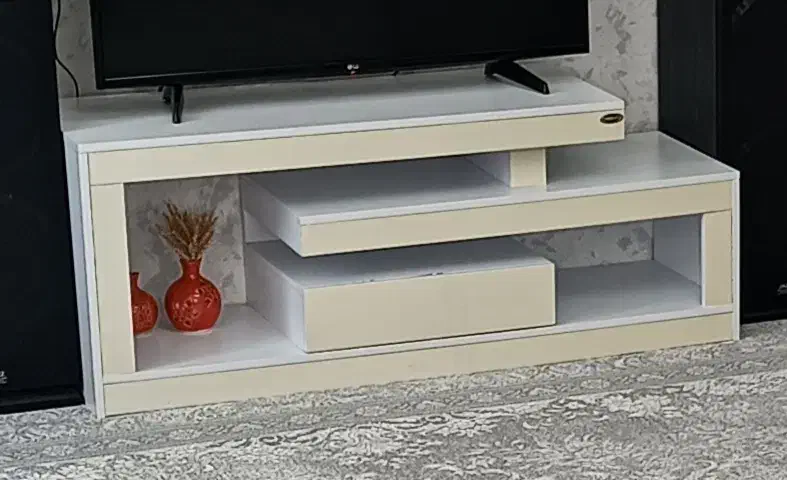 جنس با کیفیت ضد خش|میز تلویزیون|شهریار, کهنز|دیوار