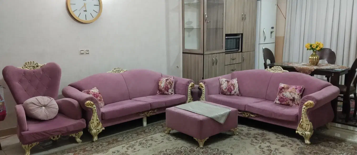 مبل راحتی ۸نفره سالم و تمیز|مبلمان خانگی و میز عسلی|رباط‌کریم, رباط‌کریم|دیوار