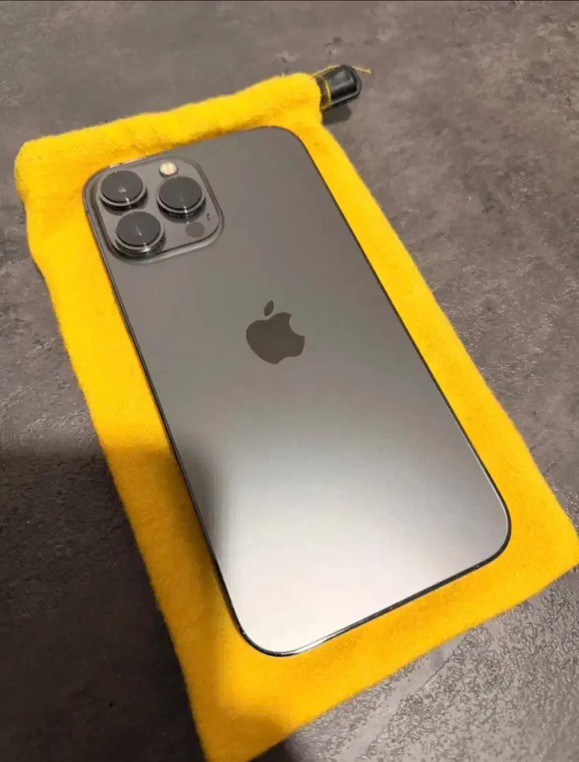 13promax 512گیگ|موبایل|قشم, |دیوار