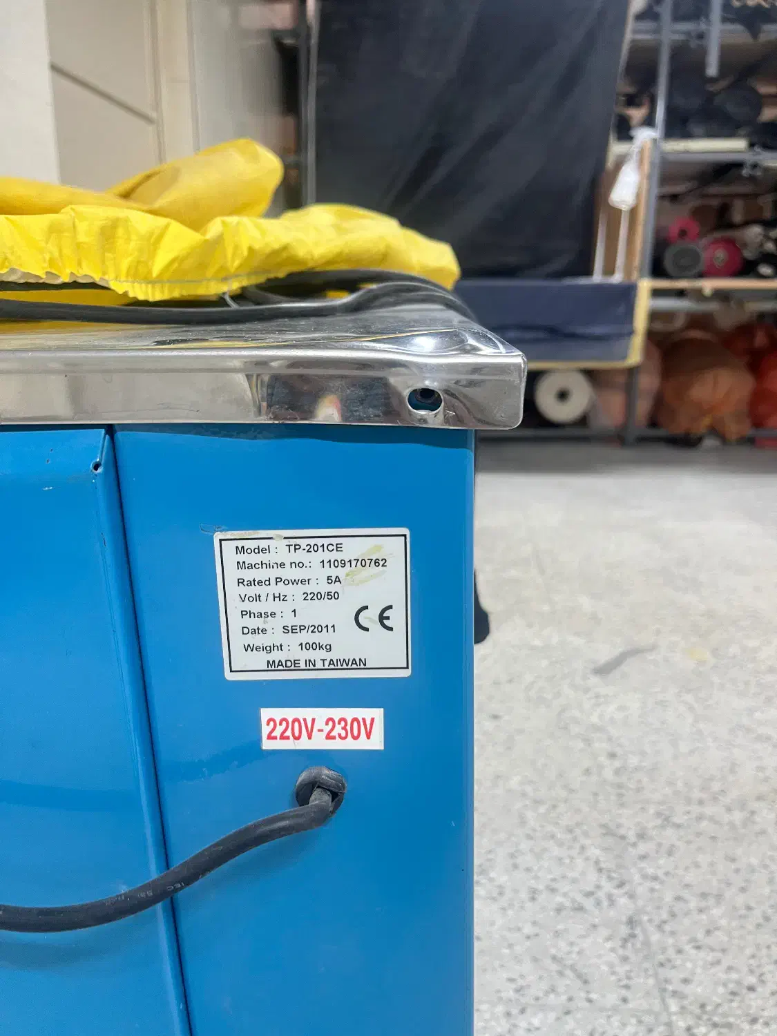 تسمه‌کش نیمه‌اتوماتیک Transpak TP-201CE کم‌کارکرد|ماشین‌آلات صنعتی|شیراز, شهرک صنعتی شیراز|دیوار