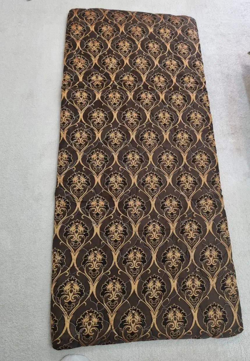 تشک مهمان ( ۶ عدد )|رختخواب، بالش، پتو|تبریز, |دیوار