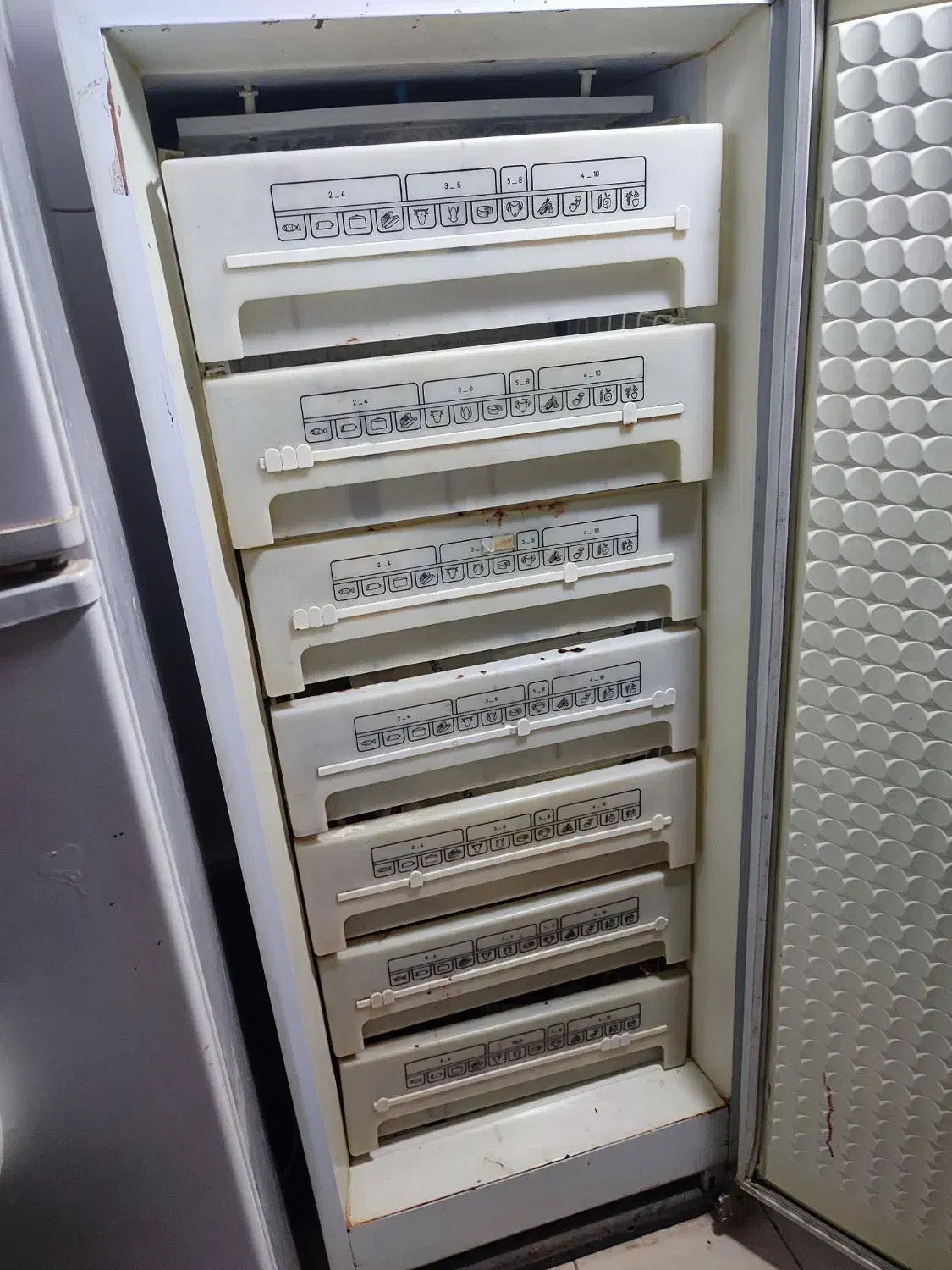 فریزر ایستاده سالم|یخچال و فریزر|آران و بیدگل, |دیوار