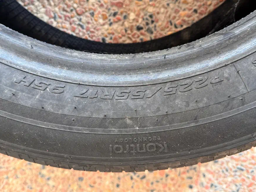 لاستیک تک حلقه هانکوک|قطعات یدکی و لوازم جانبی|بندر انزلی, دهکده ساحلی|دیوار