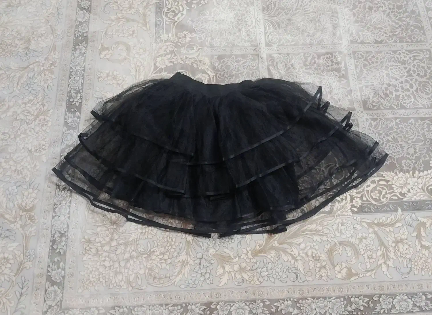 لباس مجلسی عروسکی|لباس|قدس, شهرقدس|دیوار