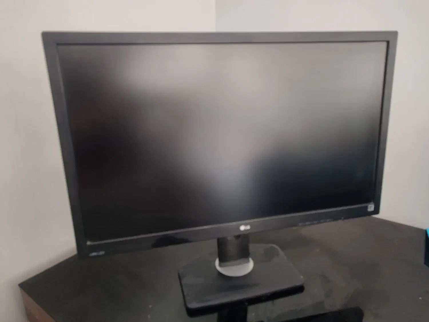 مانیتور 27 ال جی اصل|قطعات و لوازم جانبی رایانه|زرقان, |دیوار