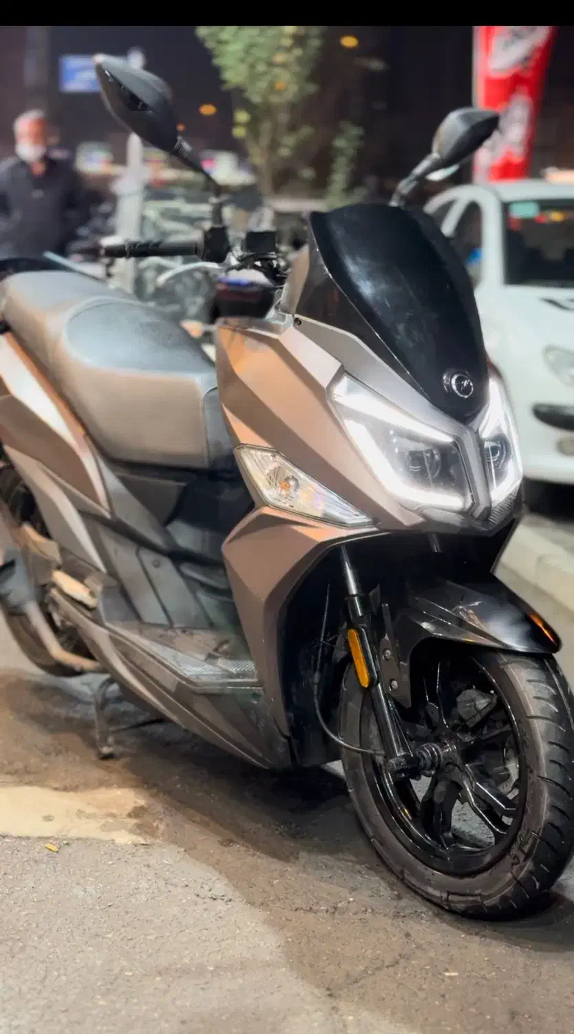 J200|موتورسیکلت|کرج, حاجی آباد|دیوار