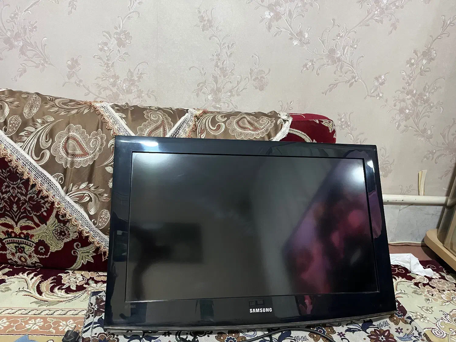 تلوزیون سامسونگ ۳۲ اینج|تلویزیون و پروژکتور|قدس, هفت جوی|دیوار