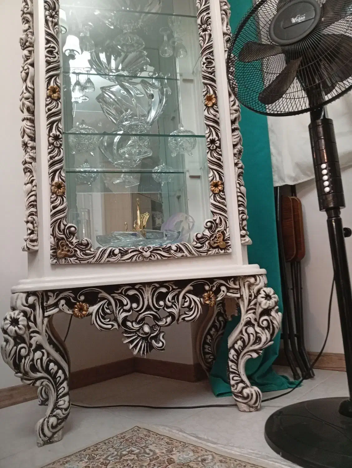 بوفه سالم تمیز|بوفه، ویترین، کنسول|سهند, |دیوار