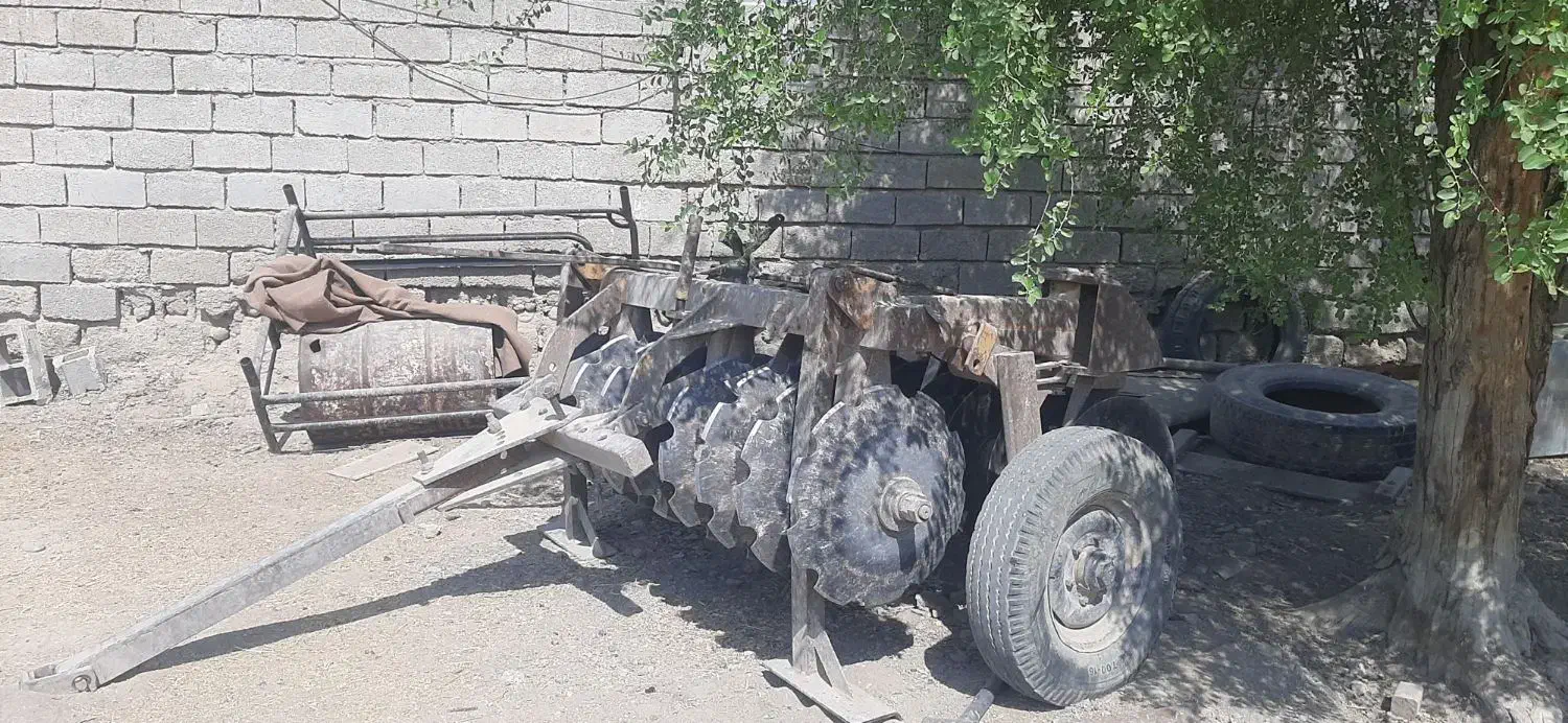 ۱۶ پر برزیلی|قطعات یدکی و لوازم جانبی|اهواز, فرودگاه|دیوار