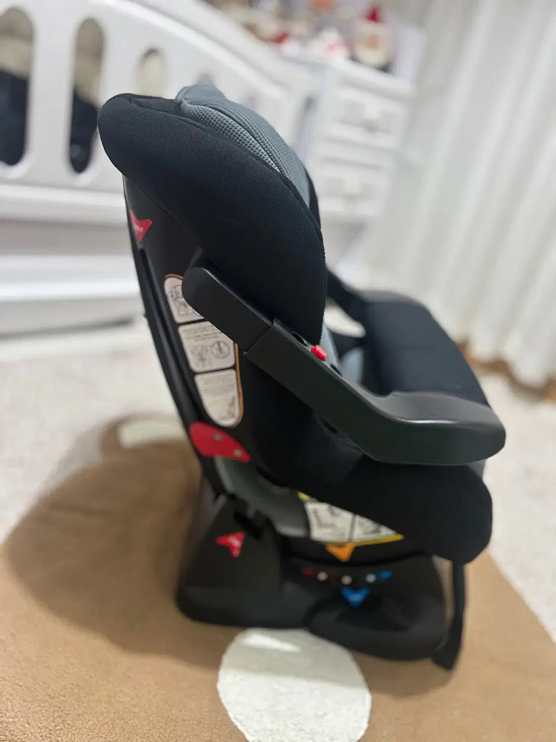 صندلی ماشین کودک دلیجان|تخت و صندلی بچه|پاکدشت, پاکدشت (مامازند)|دیوار