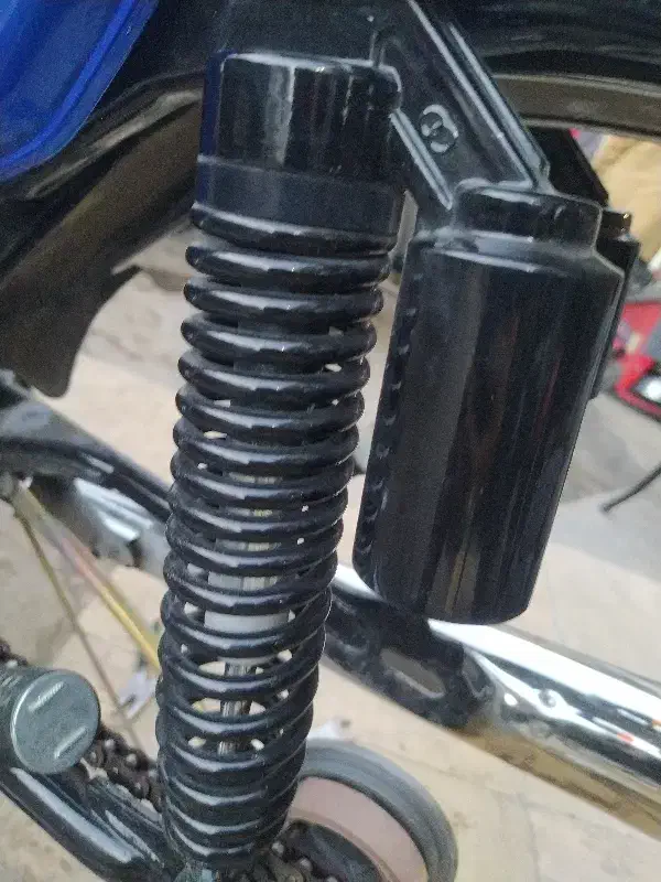 کمک عقب گازی ۱۲۵|قطعات یدکی و لوازم جانبی|خرم‌آباد, |دیوار