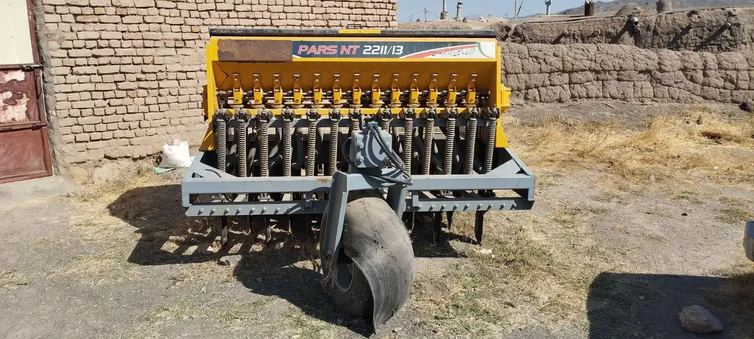 عمیق کار ردیف کار تراکتور|ماشین‌آلات صنعتی|رضویه, |دیوار