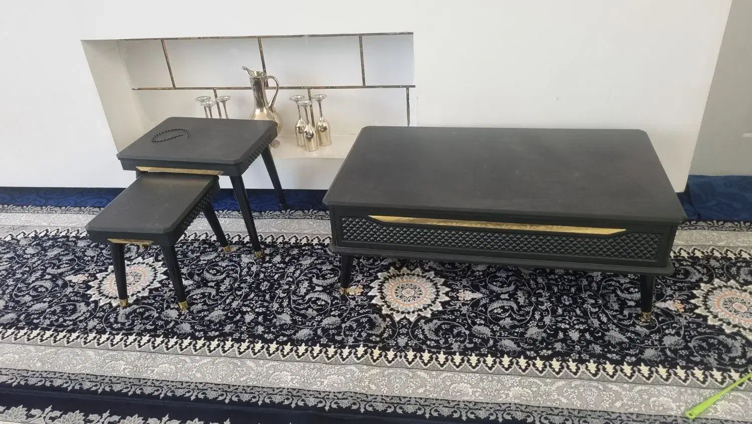 گل میزکاملا سالم بدون رنگ رفتگی.|مبلمان خانگی و میز عسلی|مرودشت, کناره|دیوار