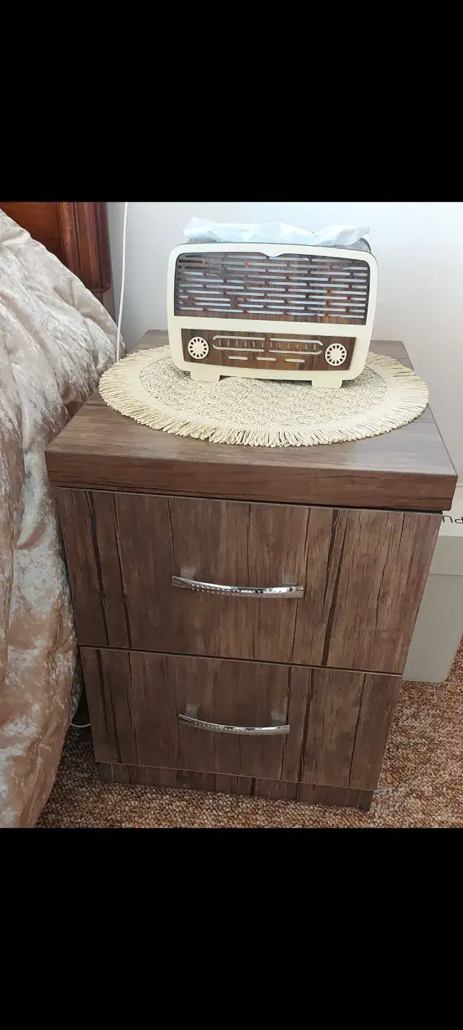 ۲ عدد پاتختی بدون خط و خش و کاملا سالم|تخت و سرویس خواب|تنکابن, |دیوار