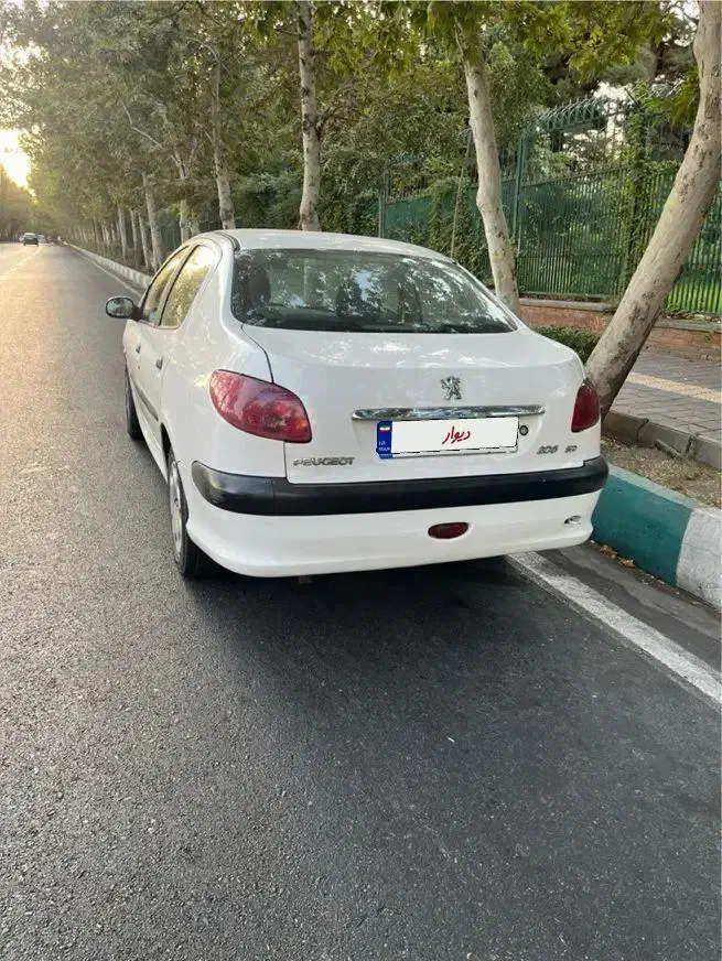پژو 206 SD V20، مدل ۱۳۸۸|خودرو سواری و وانت|تهران, سعادت‌آباد|دیوار