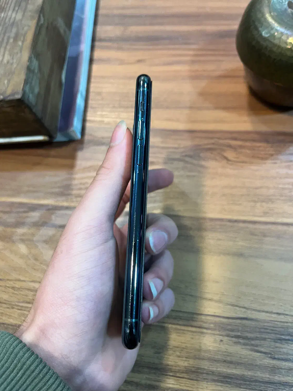 ایفون ۱۱پرو|موبایل|رشت, پل تالشان|دیوار