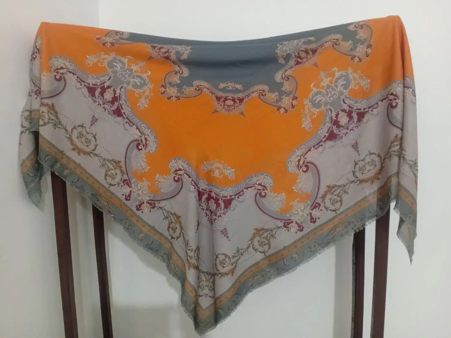 حراج ویژه انواع روسری +چارقد|لباس|بندر ترکمن, |دیوار