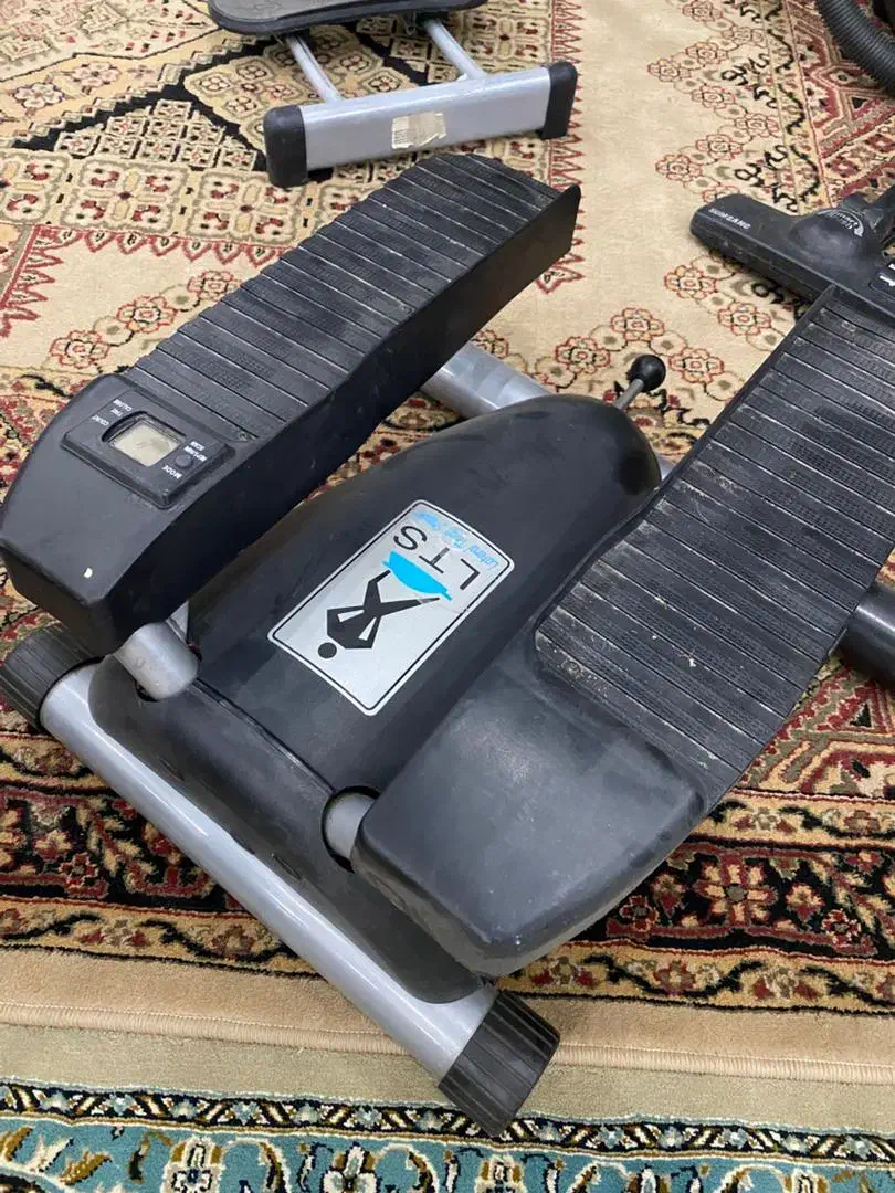 دستگاه خیاطه خانگی|تجهیزات ورزشی|اصفهان, شهریار|دیوار