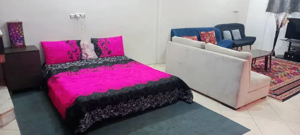 اجاره روزانه ویلایی هتل آپارتمان پاسخگویی24ساعته|اجارهٔ کوتاهمدت آپارتمان و سوئیت|اصفهان, باغ زرشک|دیوار