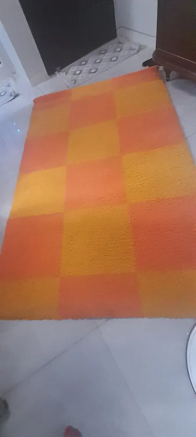 فرش|فرش|ری, شهرک نظامی|دیوار