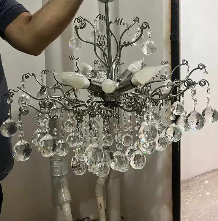 لوستر کریستالی|لوستر و چراغ آویز|رشت, کوی مهر|دیوار