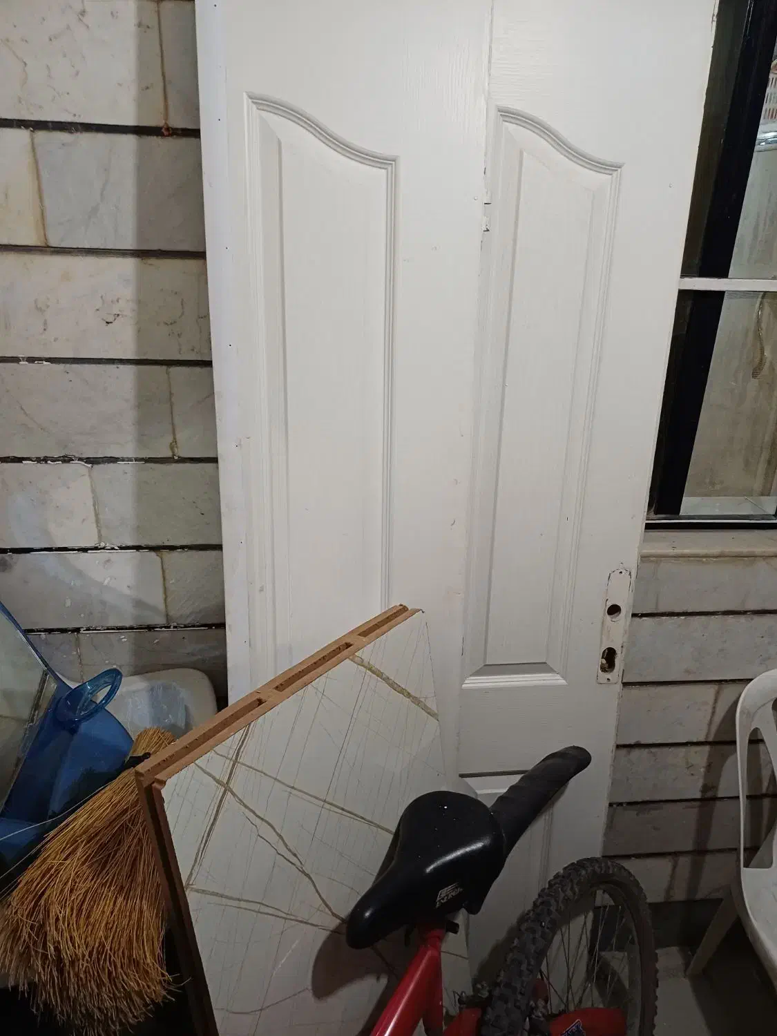 درب ورودی ساختمان|مصالح و تجهیزات ساختمان|تاکستان, |دیوار