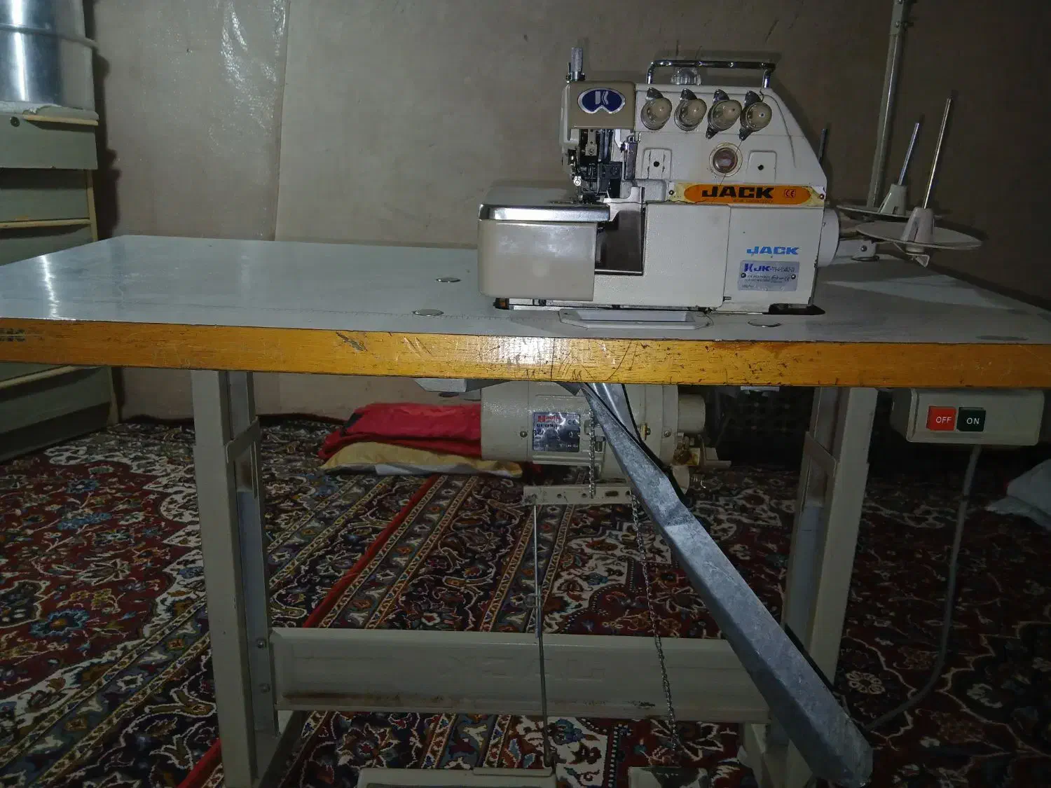 چرخ خیاطی زیگزال جک|چرخ خیاطی و ریسندگی|قیدار, |دیوار