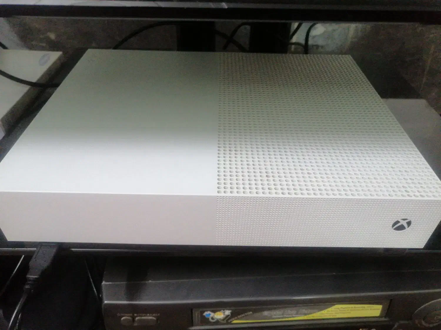 کنسول xbox one s|کنسول، بازی ویدئویی و آنلاین|شیراز, کوشک میدان|دیوار