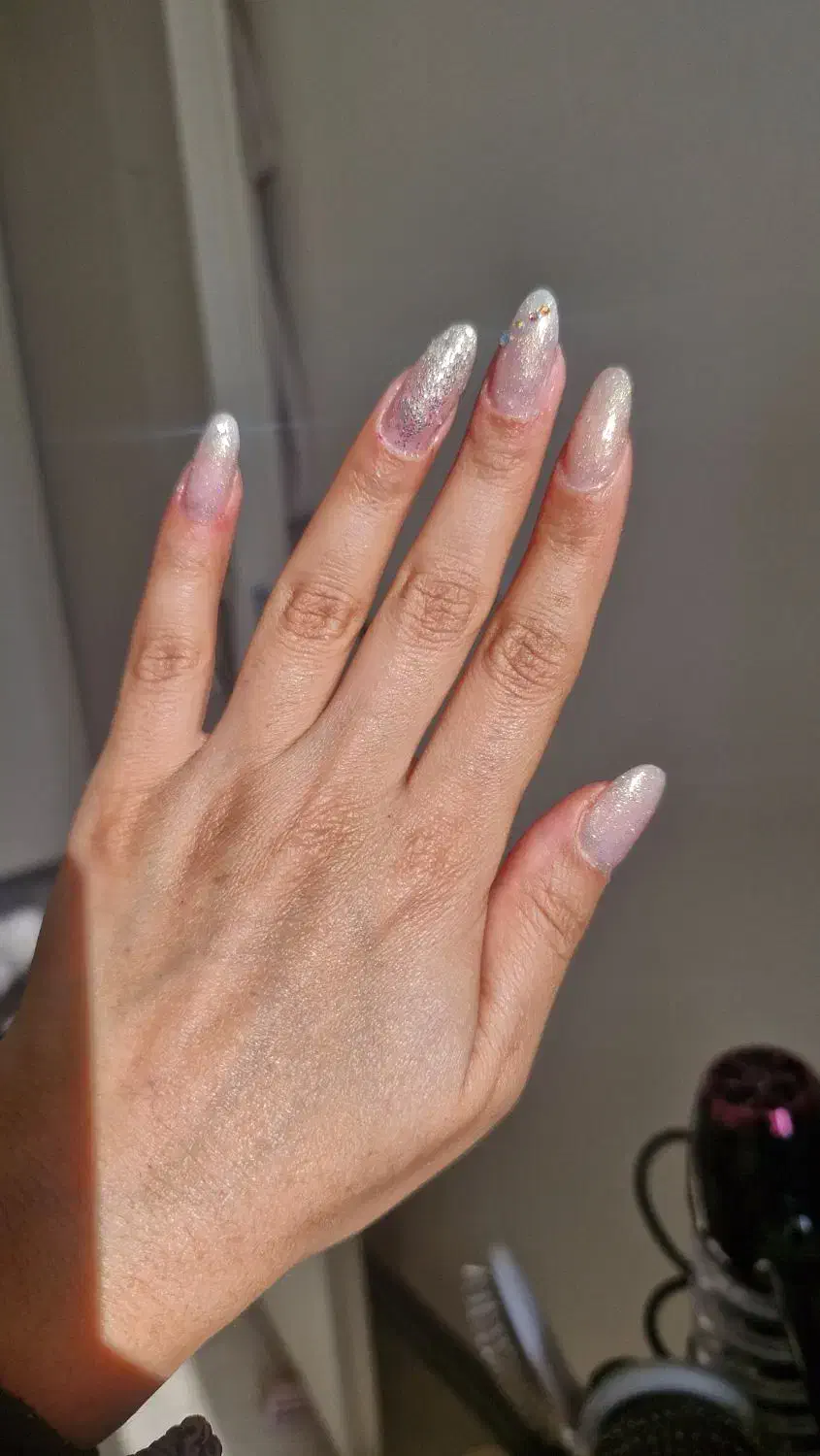 کاشت ناخن با قیمت ویژه یلدایی|خدمات آرایشگری و زیبایی|گرمدره, |دیوار