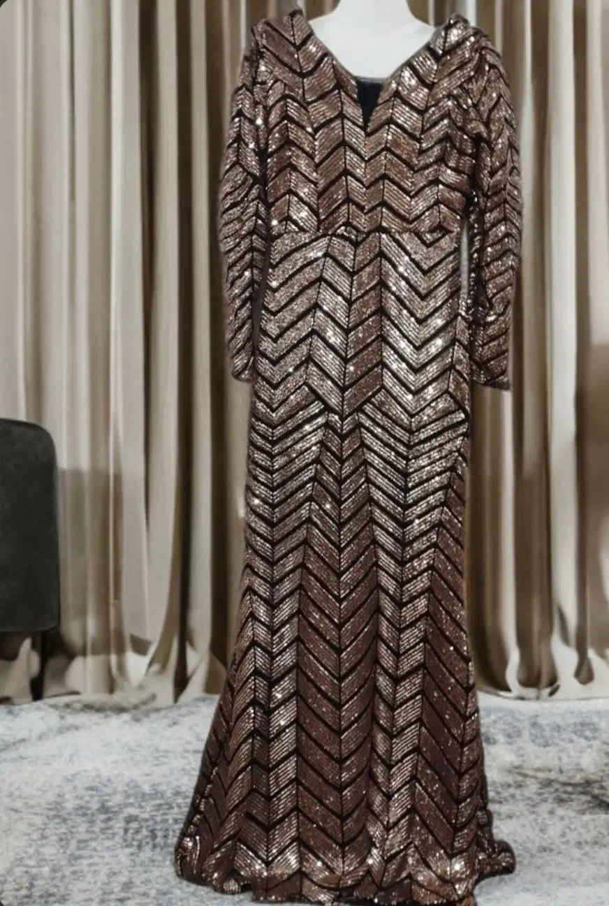 لباس مجلسی|لباس|گنبد کاووس, |دیوار