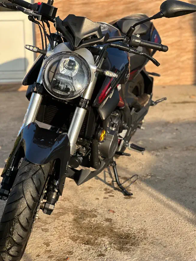 کیوجی skr|موتورسیکلت|لاهیجان, آهندان|دیوار